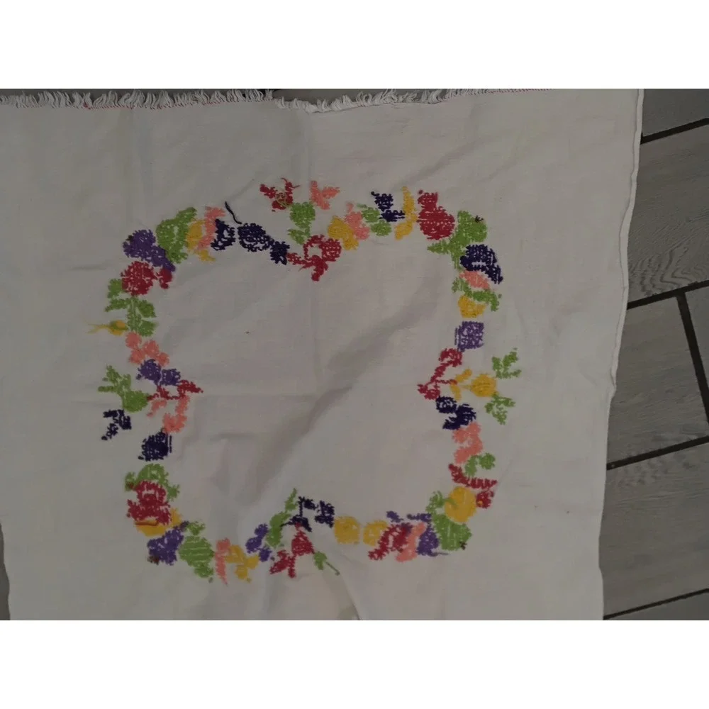 Vintage Hand Embroidered Floral Fruit White Square Tablecloth Fringed 31x33